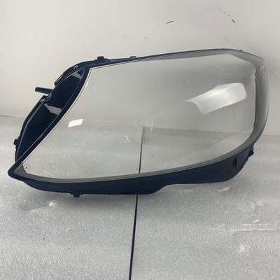 Modèle de voiture Pour Benz C-CLASS W205 Pièces automobiles Plastique Shell Glass Surface Lampshade LED