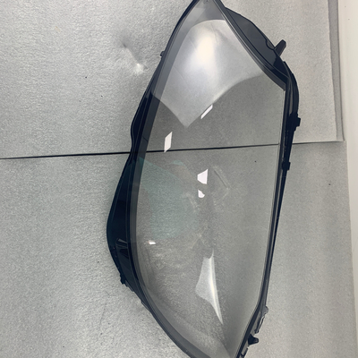 Modèle de voiture Pour Benz C-CLASS W205 Pièces automobiles Plastique Shell Glass Surface Lampshade LED