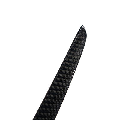 Spoiler des ailes arrière en fibre de carbone pour le coupé Mercedes Benz Classe E W238 2018 AMG Style