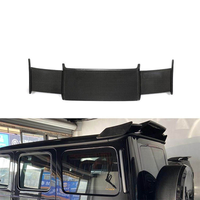 Personnalisez votre G-Class W463 avec le couvercle arrière en fibre de carbone