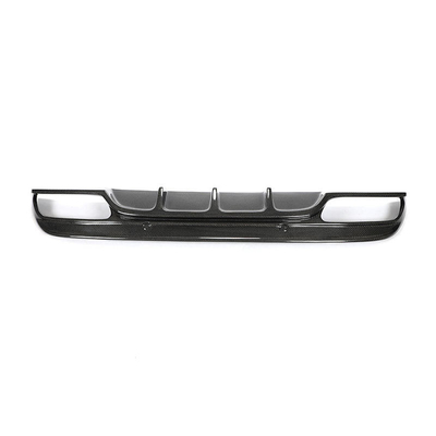 Mettez à niveau votre Mercedes Benz W205 C250 Sport avec le diffuseur de bouche de pare-chocs arrière en fibre de carbone