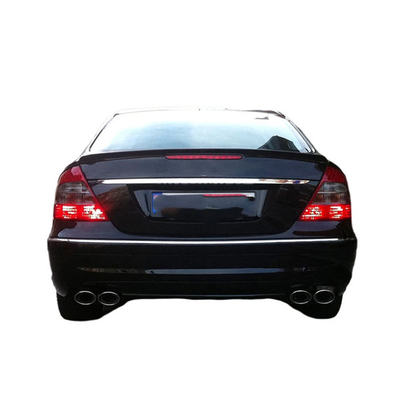 L'aile arrière de l'avion est en fibre de carbone directe 2002-2009 AMG Style pour Benz W211 100% testé