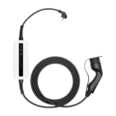 Boîte de recharge de voiture électrique CEE Plug OEM Rechargeuse EV portable avec courant de sortie 16A 3.6kW