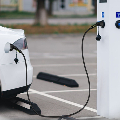 Chargeurs de boîtes de rangement 5M 7M 10M 20M TPU Matériau câble de charge EV fonctionnant à 250V CA