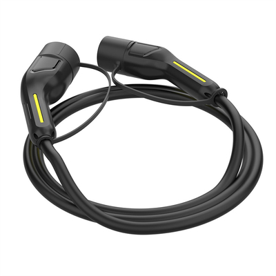 Cable de charge de type 2 à tension de fonctionnement