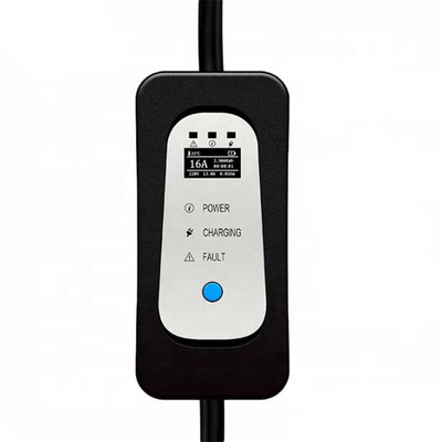 Chargeur électrique portable de voiture électrique de type 2 110V-240V AC avec prise Schuko réglable en courant