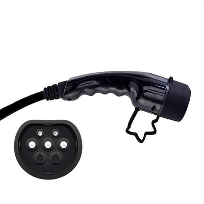 Chargeur de véhicule électrique portable 16A Type2 Chargeur de voiture électrique avec tension d'entrée 110V-240V CA