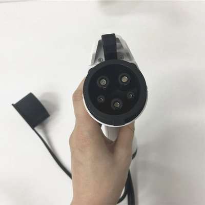 32A / 250V CA prise de recharge IP55 EV à phase unique pour le chargeur de véhicule électrique de type 1
