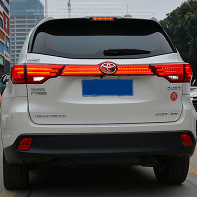 Mettez à niveau votre Toyota Highlander 15-17 avec cette lampe arrière OE n° inclus