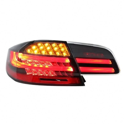 Personnalisez votre BMW Série 3 E92 E93 2005-2012 avec des phares rouges dynamiques en séquence
