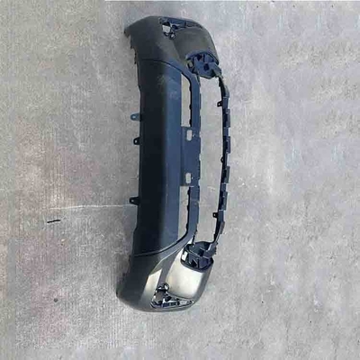 Auto pare-chocs avant pour Toyota Hilux 2020 2021 2022 Matériau plastique durable et robuste