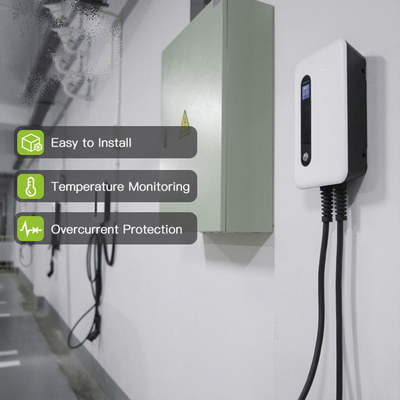Station de recharge murale de voiture électrique à domicile 32A 7Kw avec tension d'entrée 200 220v