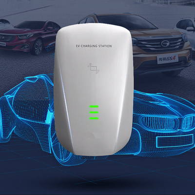 Station de recharge de véhicules électriques de type 2 de type 32A Ac Ccs avec câble de 5 mètres et tension d'entrée 220v -20%